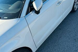 Portiera guidatore Audi A3, 5 porte anno 2013-2017