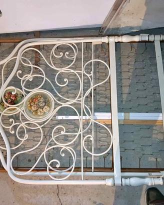 LETTO ANTICO IN FERRO