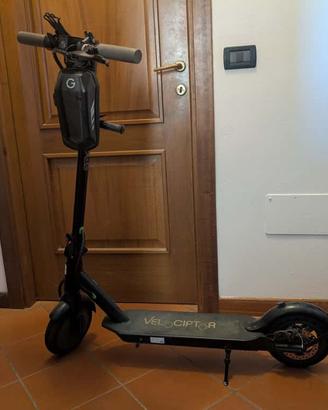 Monopattino elettrico EMG Velociptor Tech