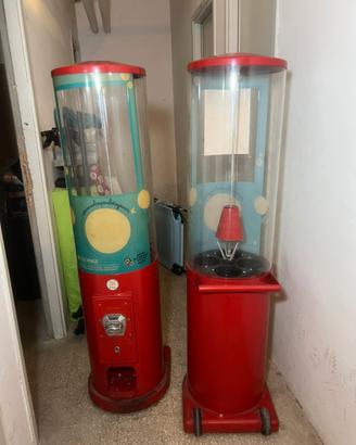 Distributori palline 2€