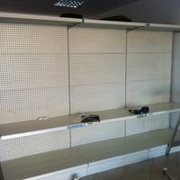 Scaffalatura per negozio