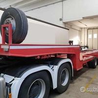 Semirimorchio carrellone 7 assi portata 923 q.li