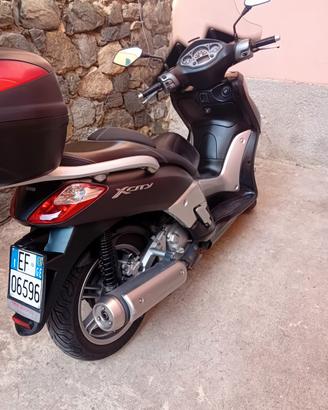 scooter xcity 250 yamaha