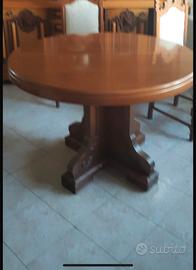 Tavolo allungabile e 6 sedie