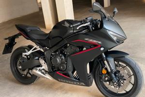 Honda CBR650R