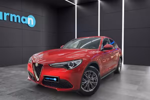 Alfa Romeo Stelvio 2.2 Turbodiesel 160 CV AT8 RWD 