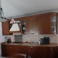 cucina con ante in legno