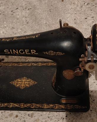 Singer 1923 con struttura in ferro