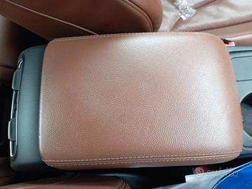 Bracciolo audi A5 anno 2011