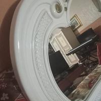 Specchio bianco per camera da letto