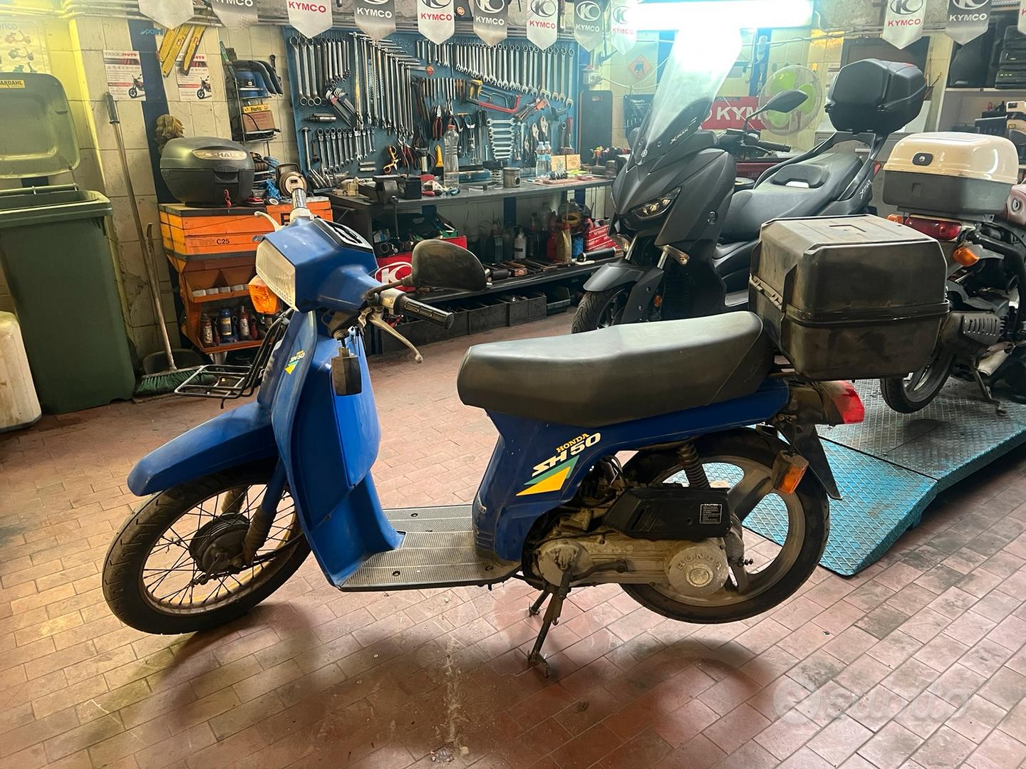 Honda sh 50 Moto e Scooter In vendita a Roma