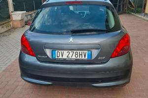 Peugeot 1.4 benzina del 2009