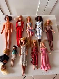 Mini collezione da nove pezzi di Barbie vintage