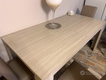 Tavolo da soggiorno a 6 posti allungabile