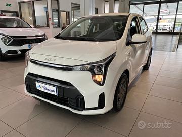 Kia Picanto 1.0 12V 5 porte Urban NEOPATENTATI