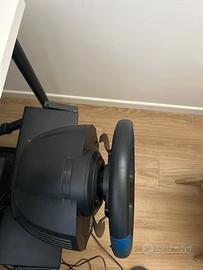 Thrustmaster t150 con pedaliera