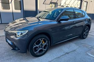 Alfa Romeo Stelvio 2.2 Turbodiesel 210 CV AT8 Q4 E