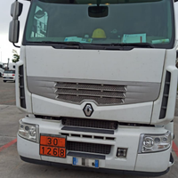 Trattore stradale Renault premium