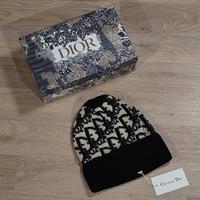 Berretto in maglia con motivo monogram – Nero/Beig