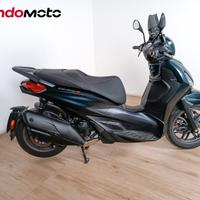 PIAGGIO Beverly 400 - 2021 Passaggio incluso