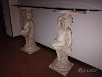 Statue con piano in vetro