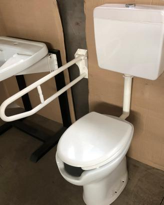Bagno disabili completo