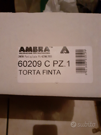 Torta di compleanno di polistirolo