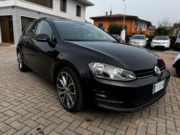 Volkswagen Golf VII