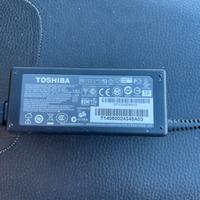 Alimentatore notebook TOSHIBA