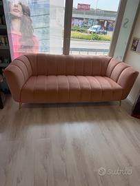 divano rosa cipria