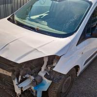 Ford Transit Courier 1.5 tdci anno 2021 per ricamb
