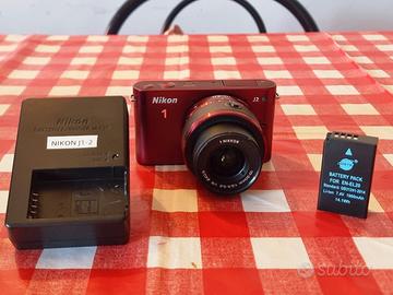 Nikon j2 mirrorless 