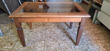 Tavolino basso in legno Noce