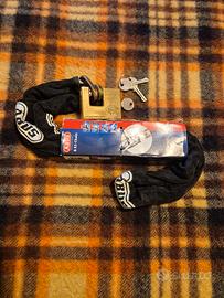 Catena moto più lucchetto