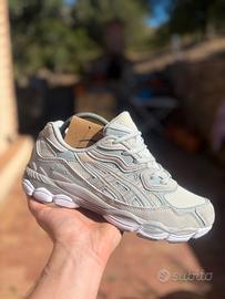 ASICS GEL-NYC taglia 42 - beige/grigio- Nuove