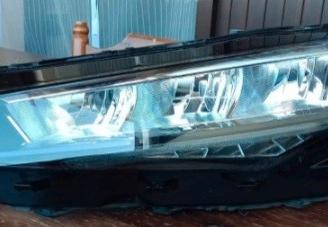 Fanale Anteriore Skoda Scala
