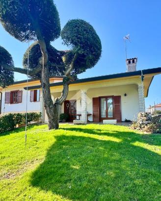 VILLA SINGOLA A CORNO DI ROSAZZO
