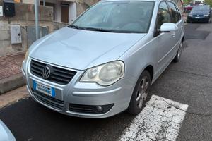 Volkswagen Polo 9N3