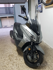 Kymco x town 300 abs