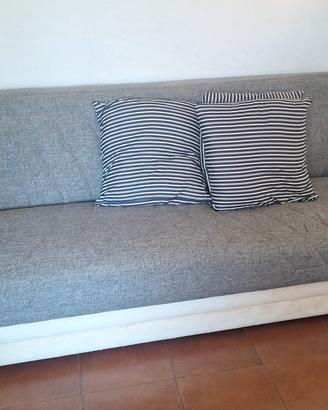 DIVANO LETTO