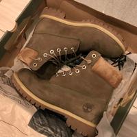 Stivaletti Timberland n*42 verde oliva