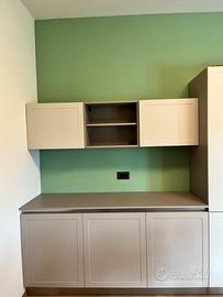 Composizione mobili cucina/Credenza