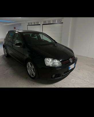 volkswagen  benzina golf 1.6 cat 5 porte highline