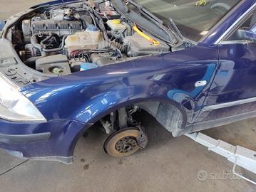 Parafango sinistro VOLKSWAGEN PASSAT del 2003