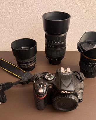 Kit Nikon D5200 + 3 obiettivi