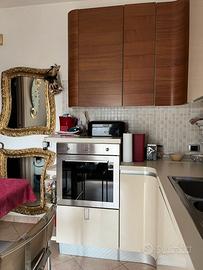 Cucina Febal angolo laccata panna, elementi legno