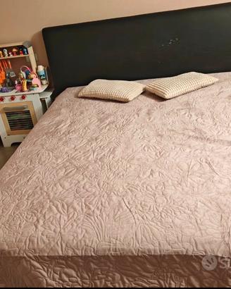 letto matrimoniale con contenitore e materasso