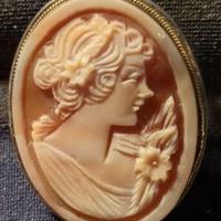 Ciondolo/spilla cammeo vintage