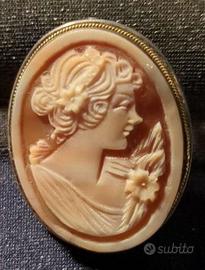 Ciondolo/spilla cammeo vintage