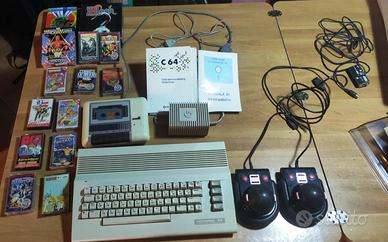 Commodore C64 COMPLETO, scatole + giochi, TUTTO OK